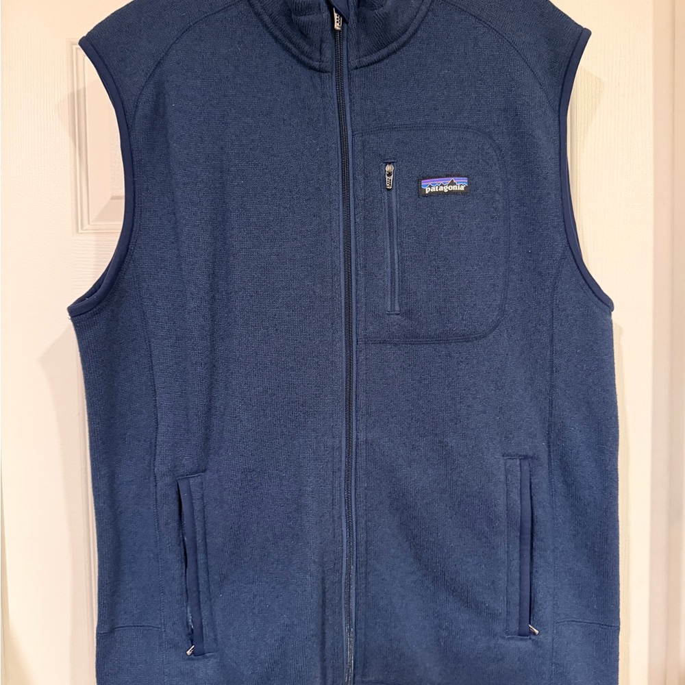 Patagonia Navy Blue Men's Fleece Jacket with Logo